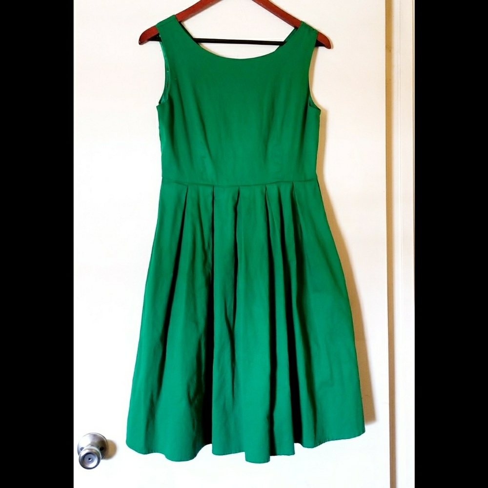 Green vintage style dress